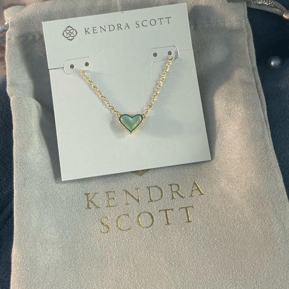 Kendra Scott Gold Ari Heart Necklace Light Teal Green Illusion